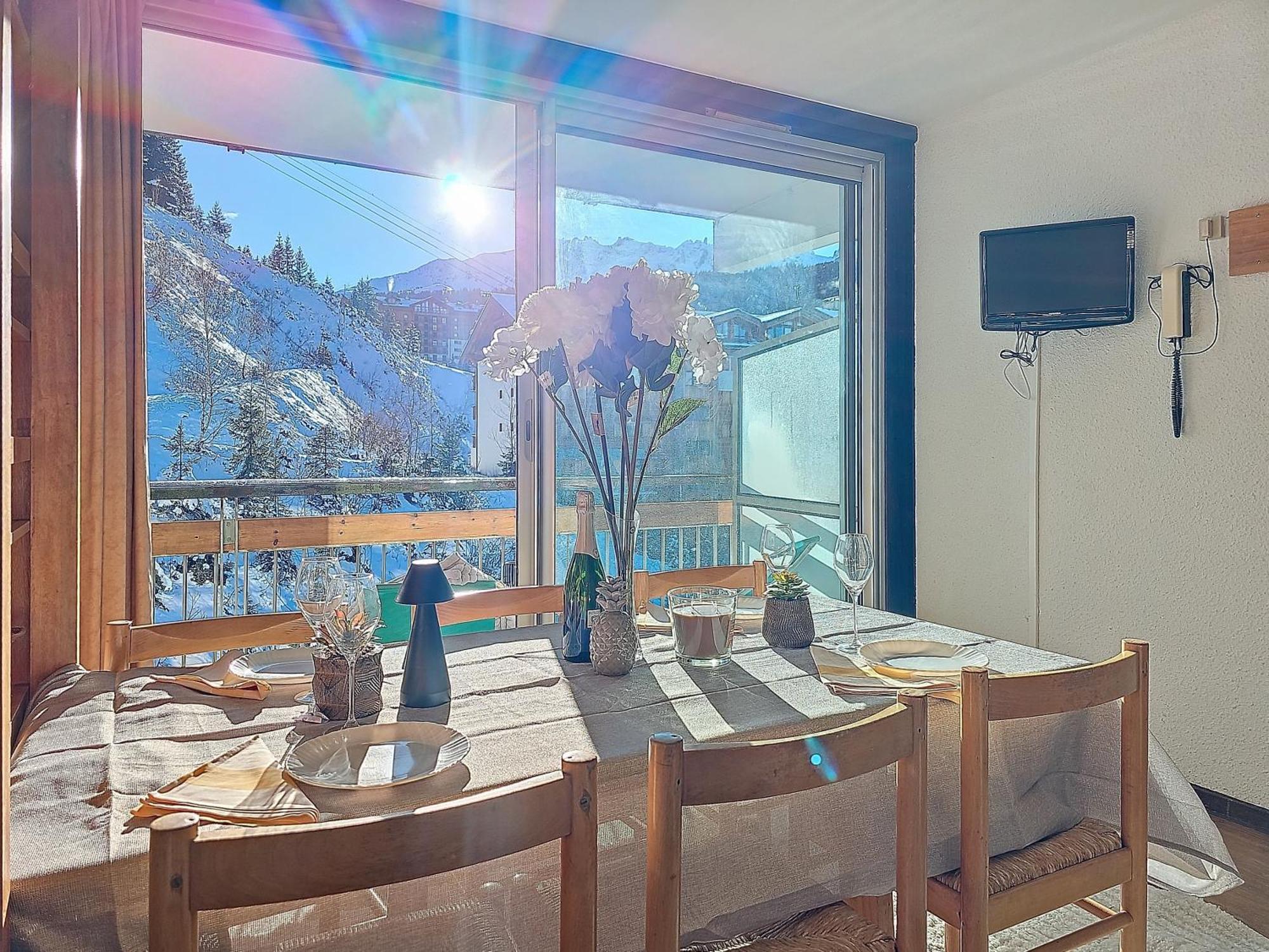 Courchevel 1650 Mountain View - Snow Front 2S01 Apartment Exterior photo